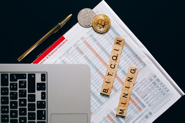 ビットコイン,マイニング